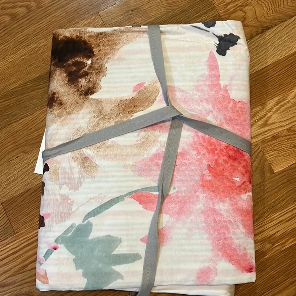 Anthropologie Lelie Duvet Cover Floral Size Queen NWT